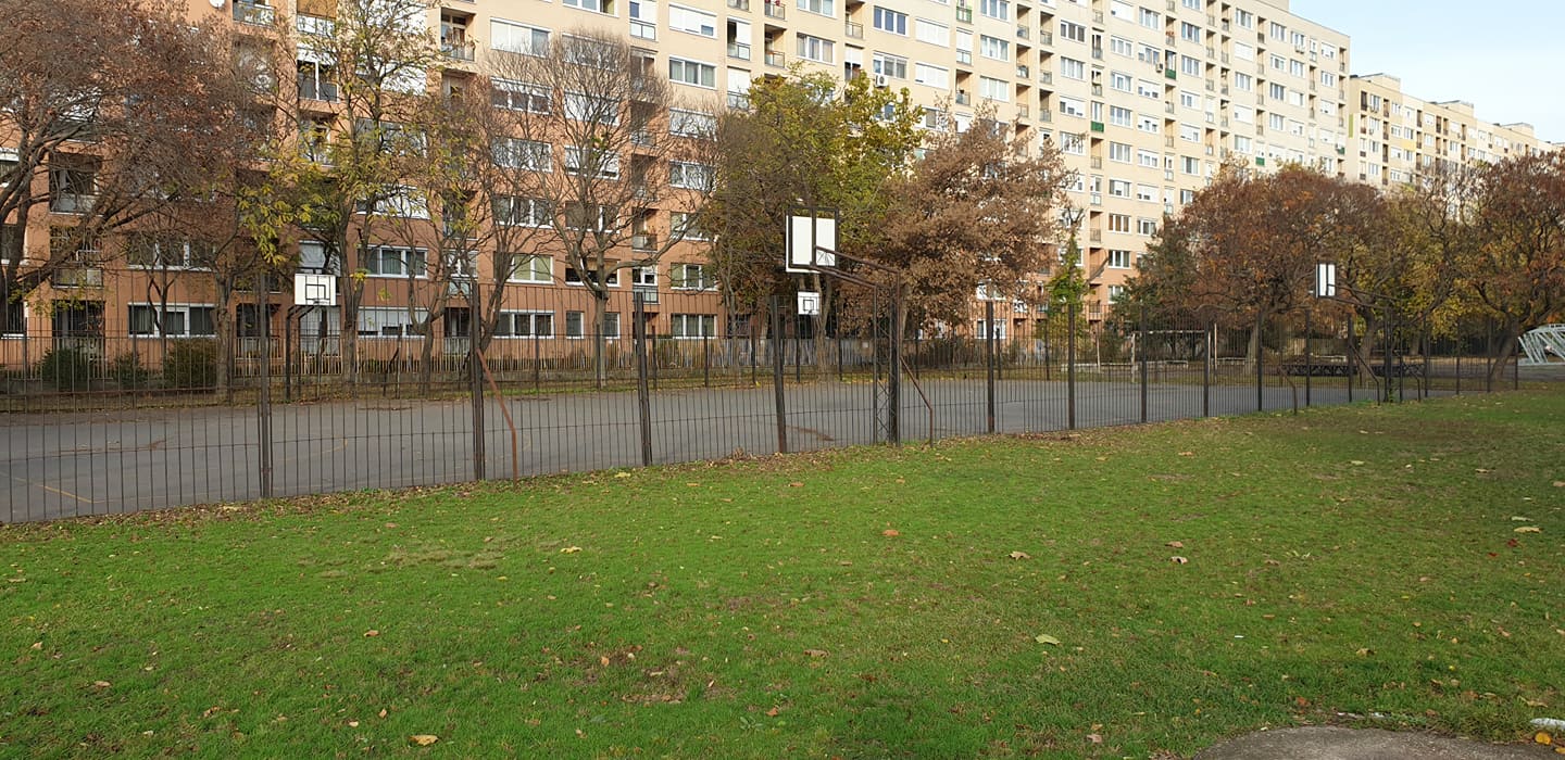 udvar